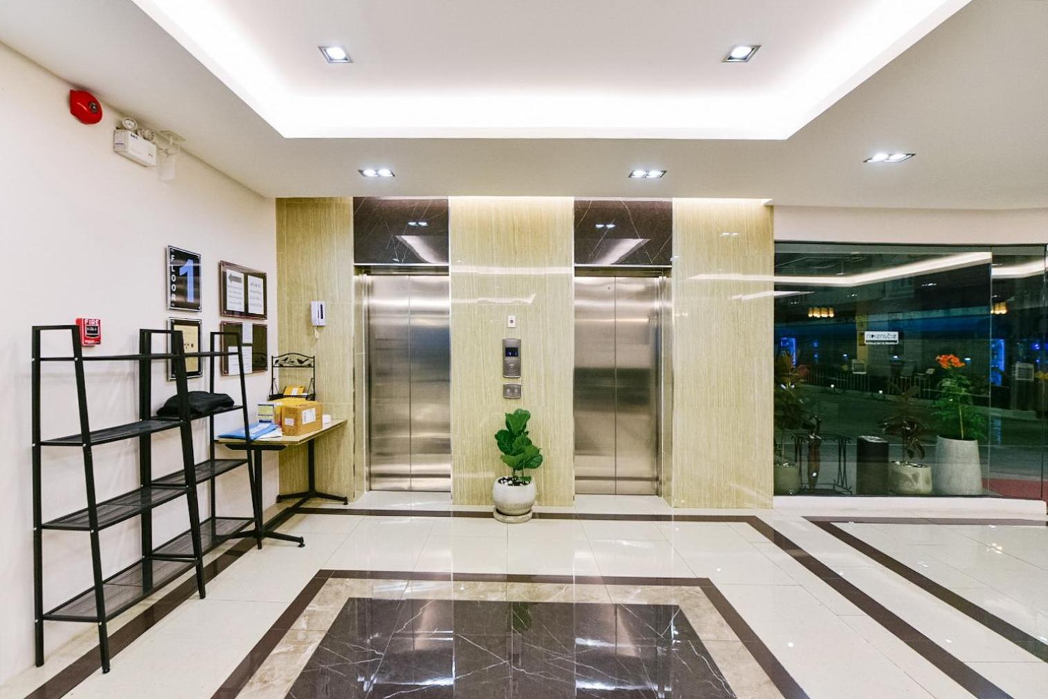 Norn Rimklong Bangkok Hotel Kültér fotó