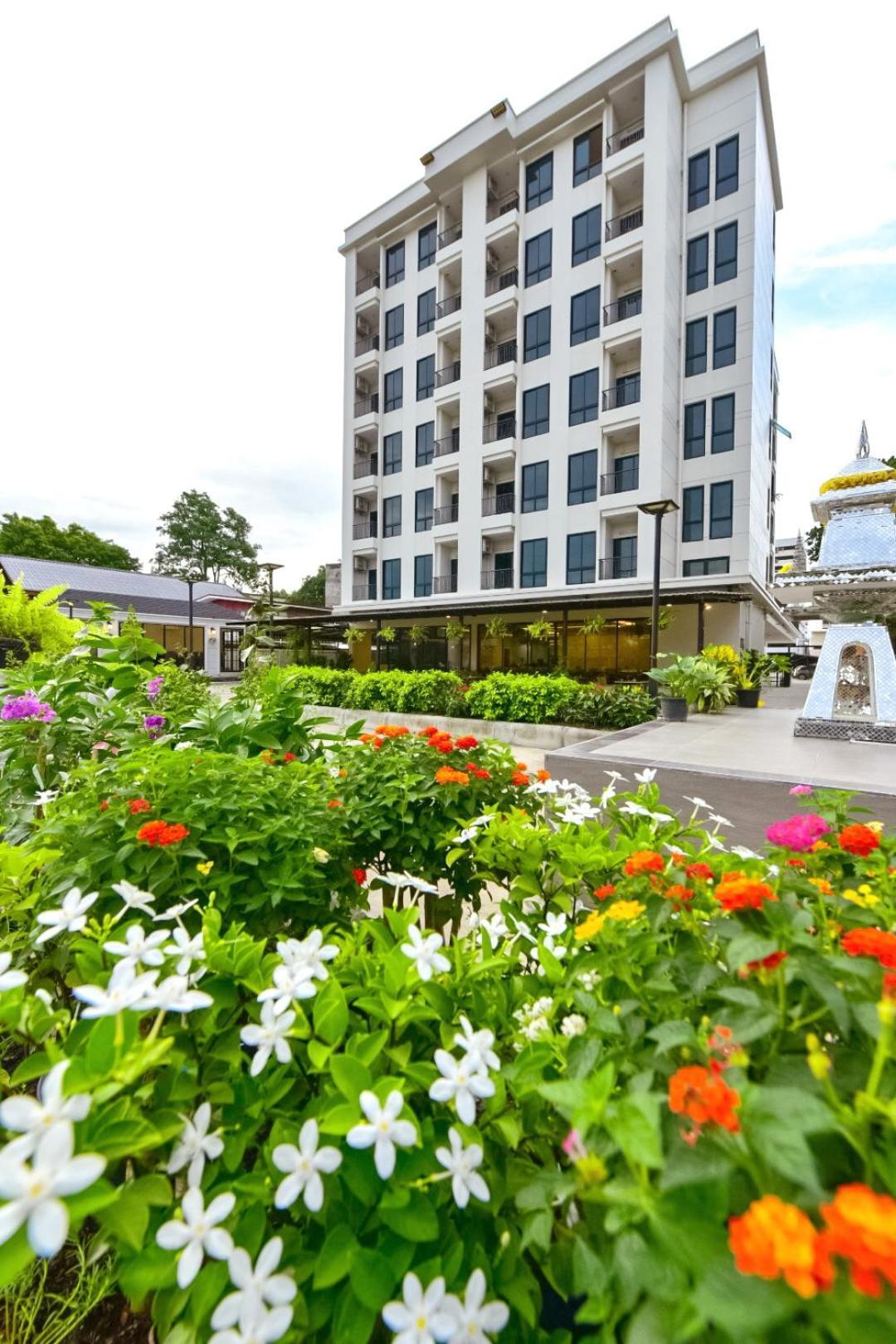 Norn Rimklong Bangkok Hotel Kültér fotó